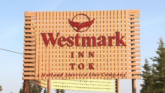 Westmark Inn Tok Exteriér fotografie
